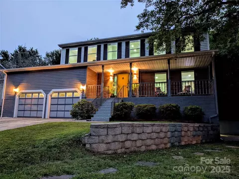 11419 Leadenhall Ln, Charlotte, NC 28262