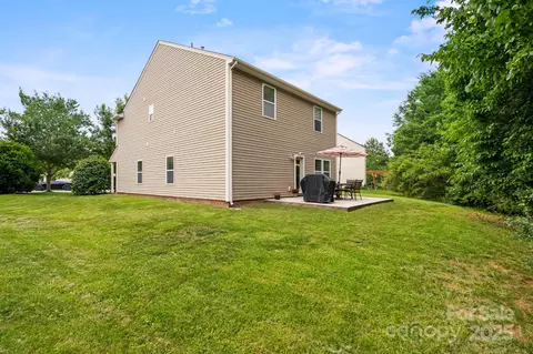 Exterior - 1210 Tabitha Ct, Monroe, NC 28110 photo 4 of 5