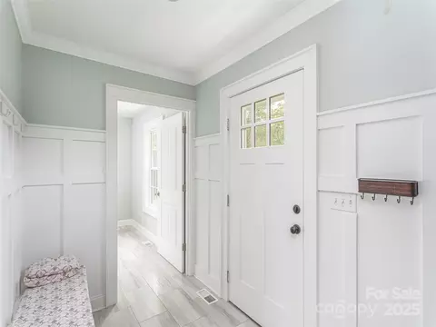 Entry Way - 3355 Thickety Rd, Clyde, NC 28721 photo 1 of 1