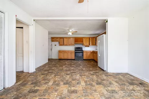 1043 Sid Davis Rd, Chester, SC 29706 photo 6