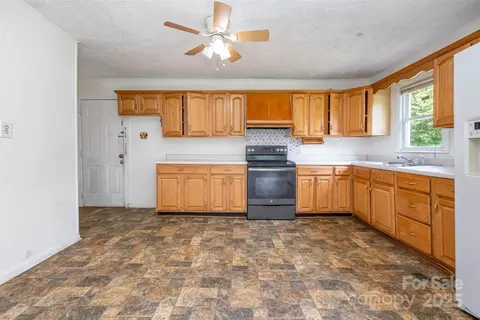 1043 Sid Davis Rd, Chester, SC 29706 photo 7