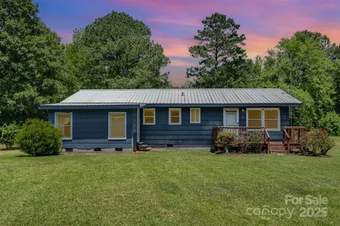 1043 Sid Davis Rd, Chester, SC 29706