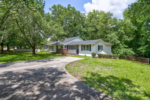 206 Legion Cir, Pageland, SC 29728