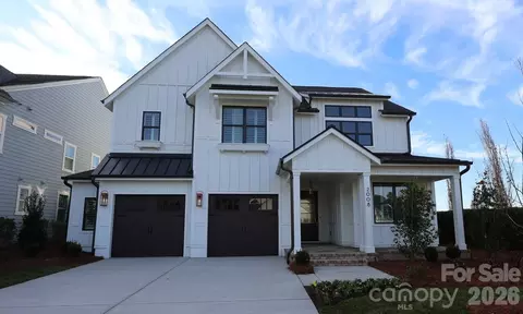 2008 Thatcher Way, Fort Mill, SC 29715