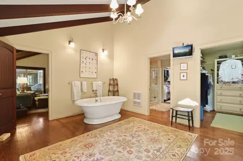 Bath - 1730 Hickory, Boone, NC 28607 photo 1 of 7