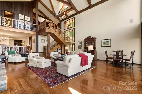 Living - 1730 Hickory, Boone, NC 28607 photo 3 of 3