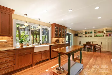 Kitchen - 1730 Hickory, Boone, NC 28607 photo 3 of 3