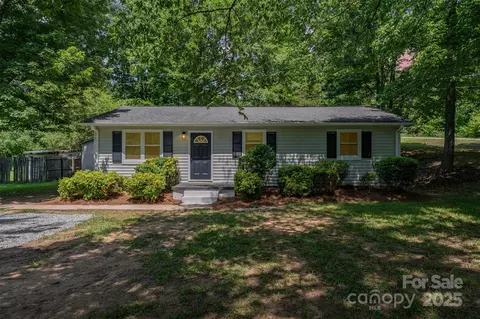 3724 Patricia Nw Dr NW, Concord, NC 28027