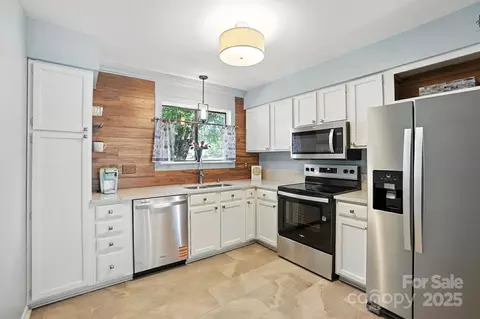3020 Heathstead A Pl #A, Charlotte, NC 28210