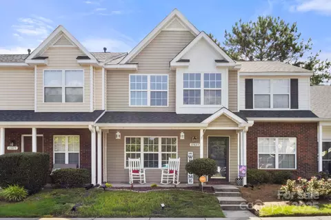 11023 Kinston Ridge Pl, Charlotte, NC 28273