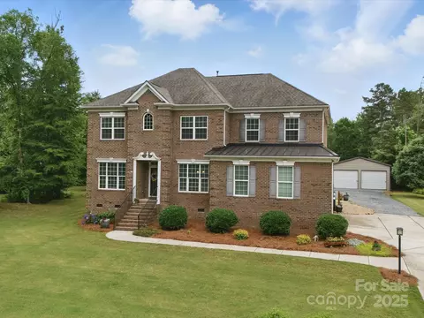 9450 Surface Hill Rd, Mint Hill, NC 28227