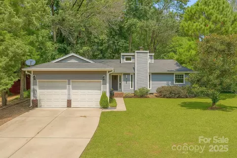 11834 Carmel Lakes Dr, Charlotte, NC 28226