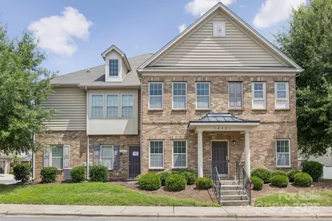 12421 Fiorentina St, Charlotte, NC 28277