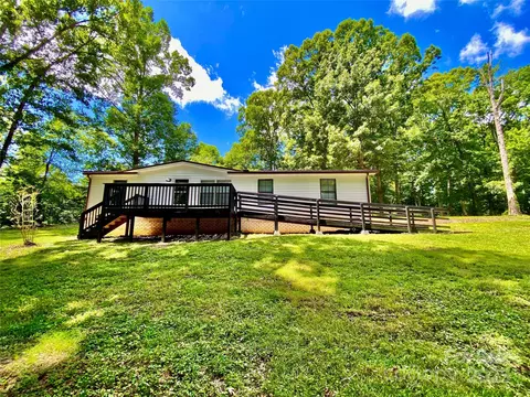 325 Scaley Bark Dr, Salisbury, NC 28147