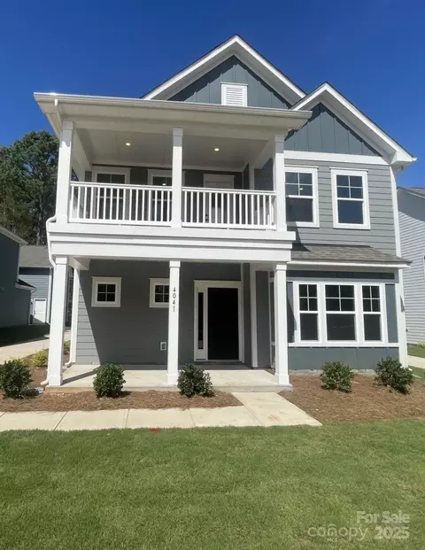 4041 Grommet Ct, Matthews, NC 28105