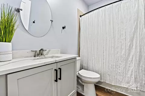Bath - 237 Mariposa Rd, Stanley, NC 28164 photo 4 of 4