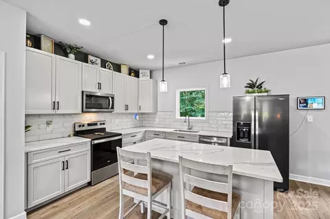Kitchen - 237 Mariposa Rd, Stanley, NC 28164 photo 2 of 4