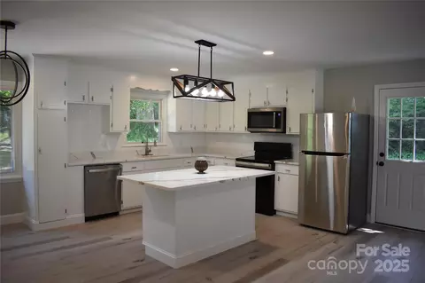 1038 Holmes Ave, Salisbury, NC 28144 photo 7