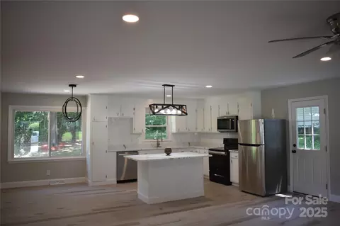 1038 Holmes Ave, Salisbury, NC 28144 photo 8