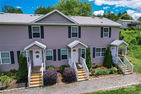 46 Spicewood Rd, Weaverville, NC 28787