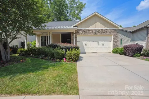 5524 Elk Knob Ct, Denver, NC 28037