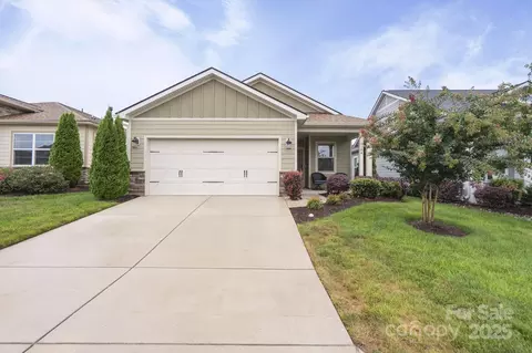 5184 Looking Glass Trl, Denver, NC 28037