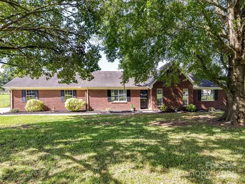 Exterior - 5105 Hampton Meadows Rd, Monroe, NC 28110 photo 3 of 10