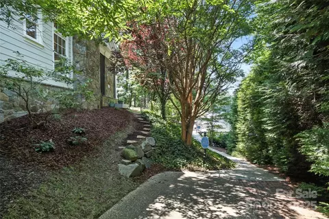 Exterior - 21319 Baltic Dr, Cornelius, NC 28031 photo 7 of 9