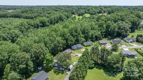 View/Area - 431 Forest Dr, Maiden, NC 28650 photo 6 of 8