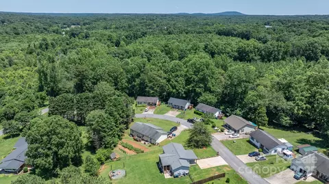 View/Area - 431 Forest Dr, Maiden, NC 28650 photo 7 of 8