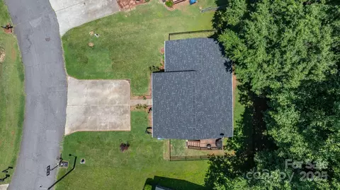 View/Area - 431 Forest Dr, Maiden, NC 28650 photo 3 of 8