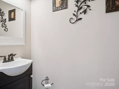 820 King Rd, Clover, SC 29710 photo 20