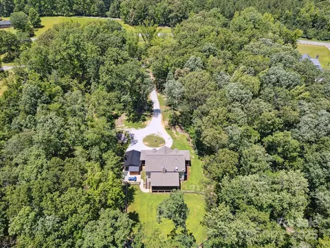 820 King Rd, Clover, SC 29710 photo 45