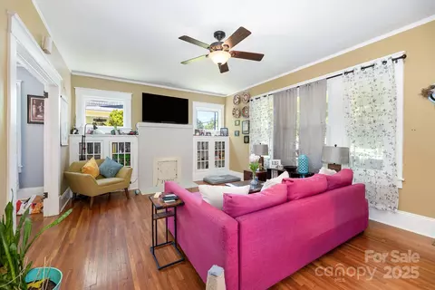 Living - 206 Mitchell Ave, Salisbury, NC 28144 photo 2 of 2