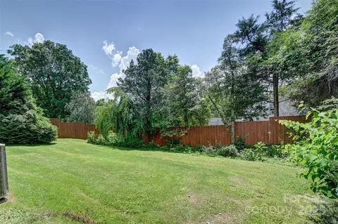 14 Monroe St, Brevard, NC 28712 photo 21