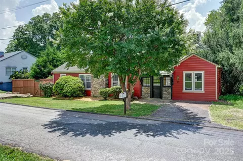 14 Monroe St, Brevard, NC 28712 photo 10