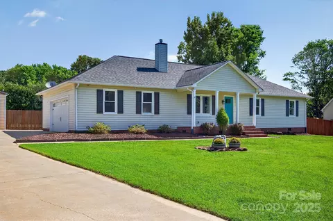 106 Abbey Cir, Salisbury, NC 28147