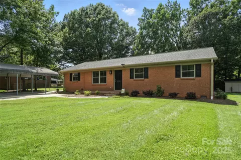 2705 Lowell Bethesda Rd, Gastonia, NC 28056