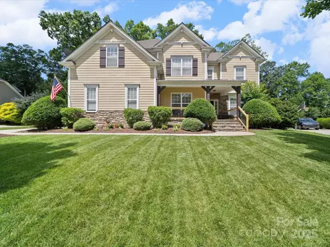 1808 Mill Chase Ln, Waxhaw, NC 28173