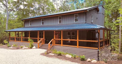 234 Lobdell Rd, Pisgah Forest, NC 28768