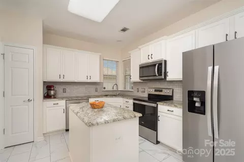 4079 Murray St, Fort Mill, SC 29707 photo 9