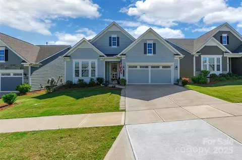 8516 Profit Ln, Charlotte, NC 28215