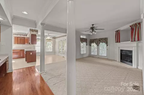 Living - 322 Oakview Dr, Salisbury, NC 28146 photo 3 of 4