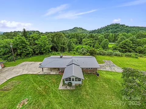 100 Nimitz Dr, Brevard, NC 28712 photo 16
