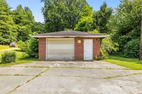 100 Nimitz Dr, Brevard, NC 28712 photo 30