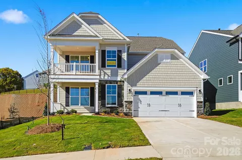 111 Longwood Rd, Mooresville, NC 28115