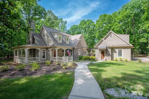 3408 Sandalwood Ln, Waxhaw, NC 28173