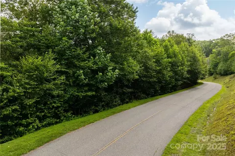 Firethorn 121 Trail #121, Blowing Rock, NC 28605