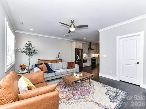 Living - 1116 E 36th St, Charlotte, NC 28205 photo 2 of 4