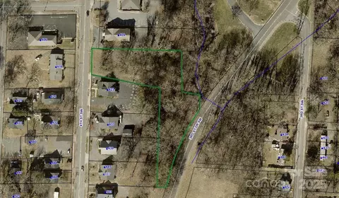 000 4th Sw St SW, Hickory, NC 28602